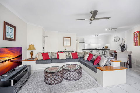 Poolside Apt In Alamanda Beachfront Resort (52) - Broome Tourism 3