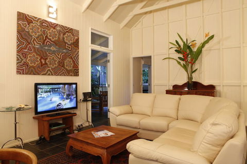 Port Douglas Cottage & Lodge - Broome Tourism 2