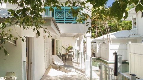 Port Douglas Paradise - Beach Villa - Broome Tourism 0