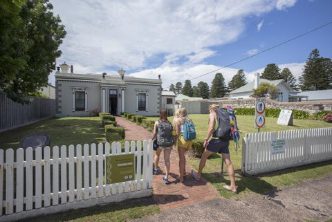 Port Fairy YHA - Broome Tourism 0
