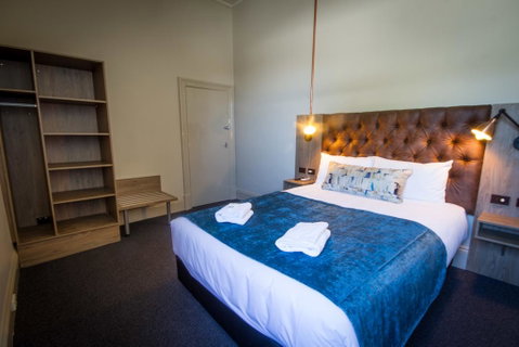 Pretoria Hotel - Broome Tourism 1