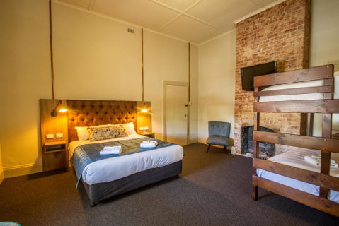 Pretoria Hotel - Broome Tourism 3