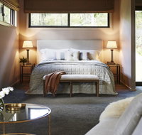 Pretty Beach House - Broome Tourism