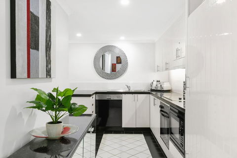 Private Pool Apt. In Alamanda Beachfront Resort (61) - Broome Tourism 3