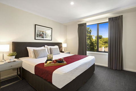 Quest Mont Albert - Broome Tourism 1