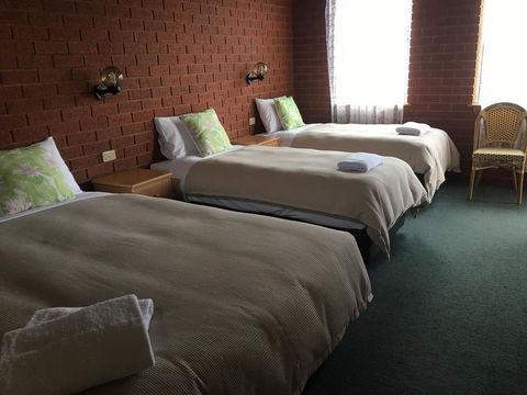 Railway Motel Myrtleford - Broome Tourism 2