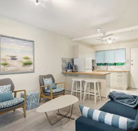 Rare Modern Unit with Private Fenced garden Close to The Beach PC3 - Broome Tourism