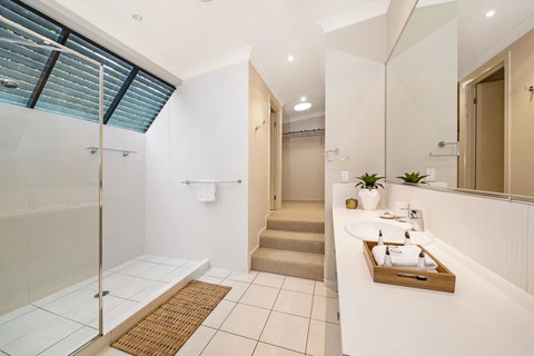 Ravensbourne Escape - Silverwood Lodge - Broome Tourism 2