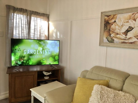 Recreation Cottage - Broome Tourism 3