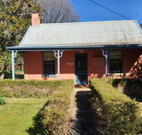 Redruth - 2 bedroom cottage situated in wandiligong - Broome Tourism