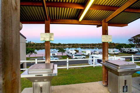Reflections Holiday Parks Shaws Bay - Broome Tourism 0