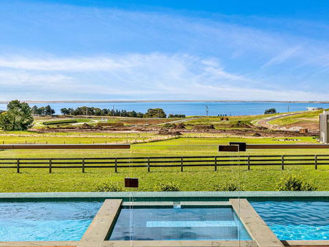 Remo Resort - Broome Tourism 1
