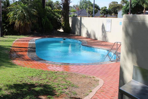 Renmark Hotel Motel - Broome Tourism 1