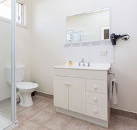 RENOVATED BEACH BEAUTY - ROSEBUD - Broome Tourism