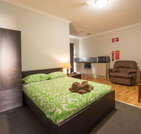 Rhodeside Lodge - Broome Tourism