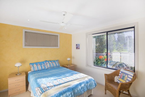 Riley 2/2 - Mollymook - Broome Tourism 1