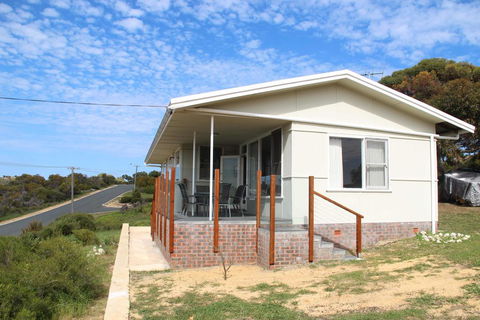 River Panorama Beach House - Broome Tourism 1