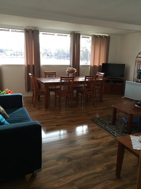Riverfront Cottage In Booderee National Park At Christians Minde - Broome Tourism 2