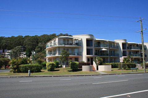 RIVERVIEW, UNIT 6, CURRUMBIN - Broome Tourism 3