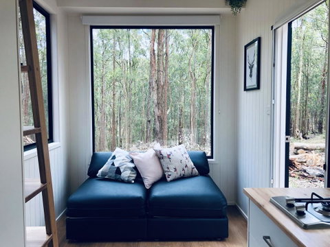 Robinson Crusoe Tiny House - Broome Tourism 2