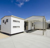 Rocks Retreat Cabin - Seal - Broome Tourism