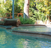 Roey Backpackers and Party Bar - Broome Tourism