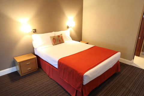Rose & Crown Hotel - Broome Tourism 2