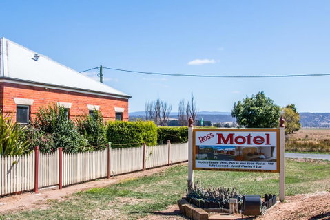 Ross Motel - Broome Tourism 3