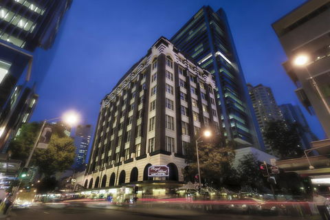 Royal Albert Hotel - Broome Tourism 0