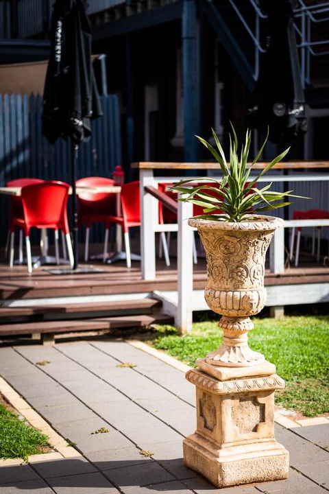 Royal Hotel - Broome Tourism 3