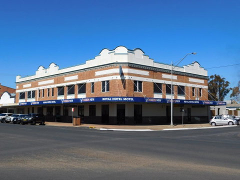 Royal Hotel Moree - Broome Tourism 0