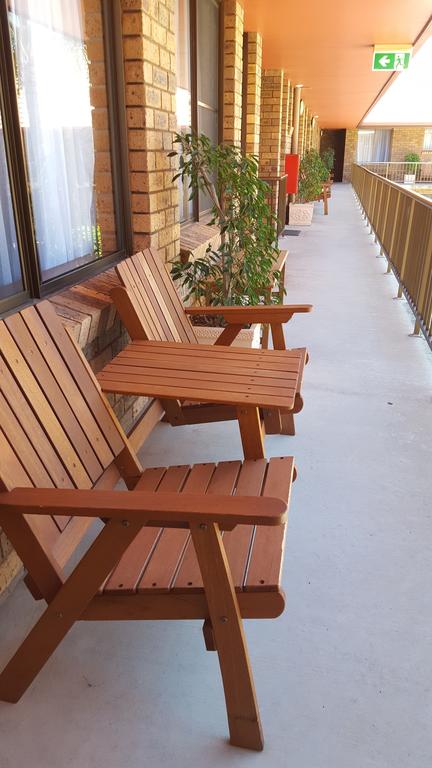 Royal Palms Motor Inn - Broome Tourism 3