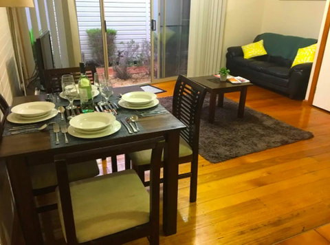 Rye 3 Great Location, Shops, Beach, FREE Wine, Wifi And Netflix - Broome Tourism 2
