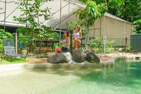 Safari Lodge - Broome Tourism 2