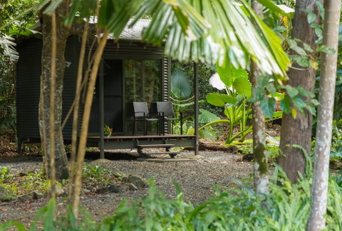 Safari Lodge - Broome Tourism 3