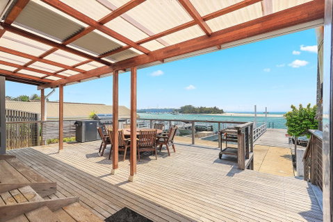 Sail On In Boatshed - Broome Tourism 2