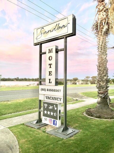 Sandbar Motel - Broome Tourism 3