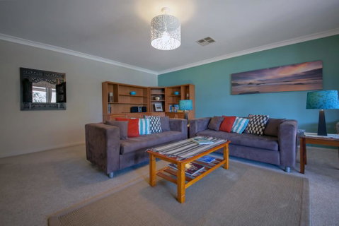 Sandy Point Road, 151 - Broome Tourism 1