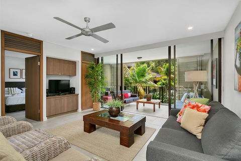 Sea Temple Private Apartments - Broome Tourism 3