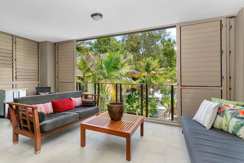 Sea Temple Private Apartments - Broome Tourism 1