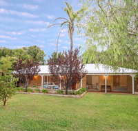 Seabreeze House - So Close to the Beach