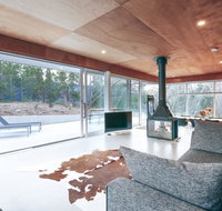 SeaSalt Beach House - architecturally designed - Broome Tourism