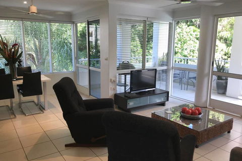 Secluded Tropical Apartment - Broome Tourism 0