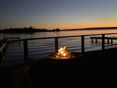 Serenity By The Lake - Broome Tourism 2