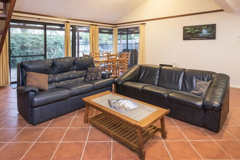 Shady Shack - Broome Tourism 3