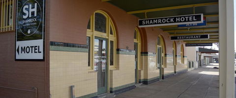 Shamrock Hotel Motel Temora - Broome Tourism 0