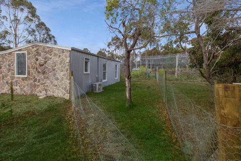 Shearers Cottage - Pet Friendly Holiday Accommodation - Broome Tourism 1