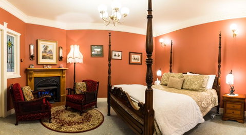 Shelton-Lea Bed & Breakfast - Broome Tourism 1