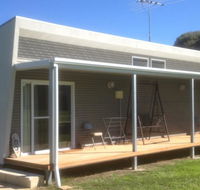 Shetland Park Chalets - Broome Tourism