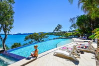 Shorelines Waterfront Hamilton Island